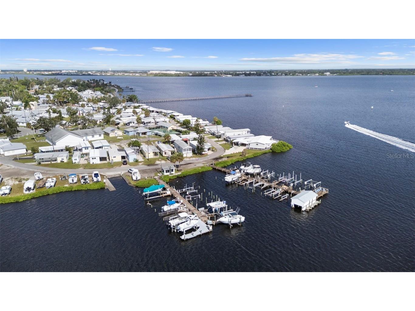 8 Parkview Street Bradenton FL 34208 - MANATEE RIVER C7515860 image26