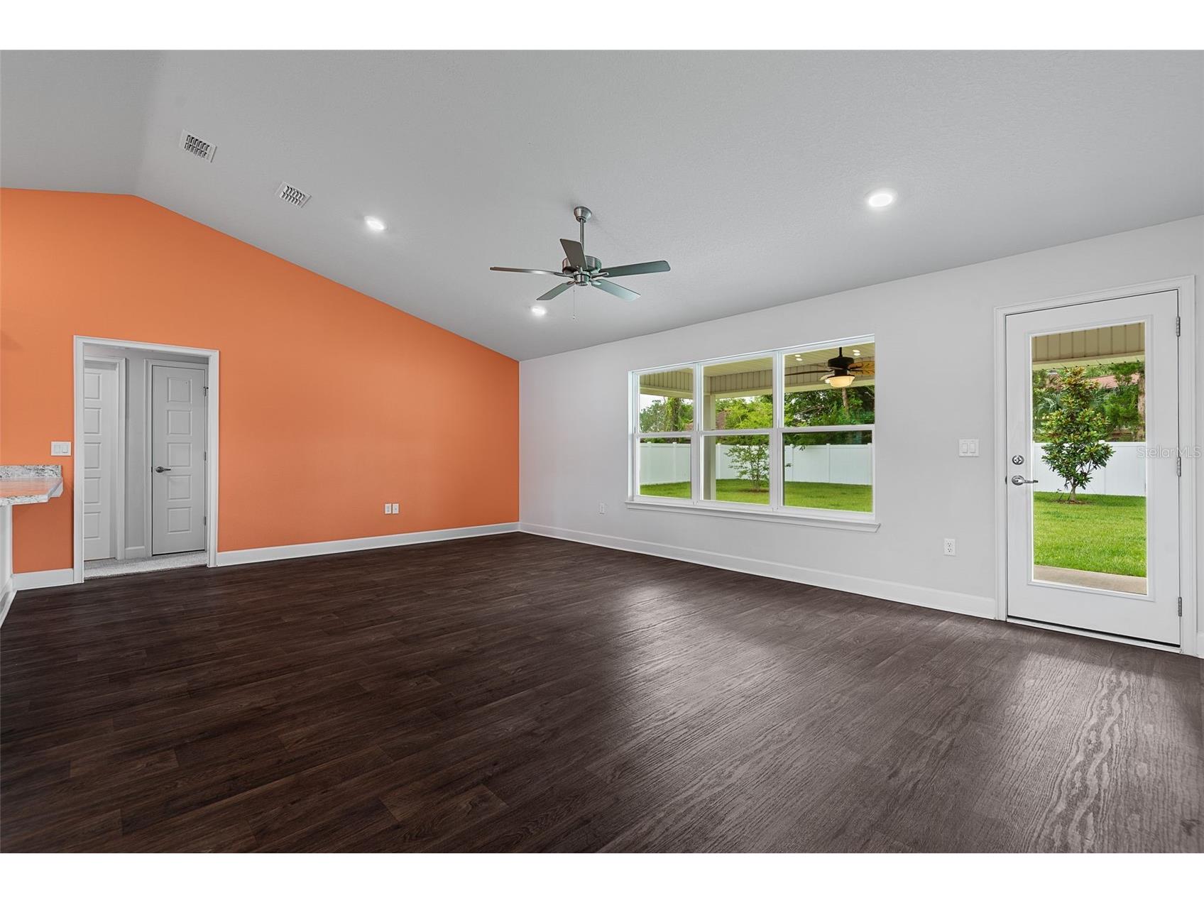 8 Persimmon Drive Palm Coast FL 32164 FC318919 image12