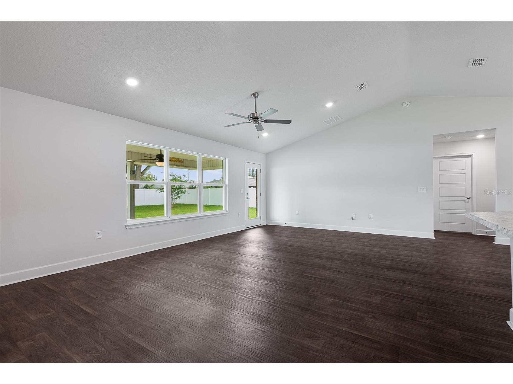 8 Persimmon Drive Palm Coast FL 32164 FC318919 image13