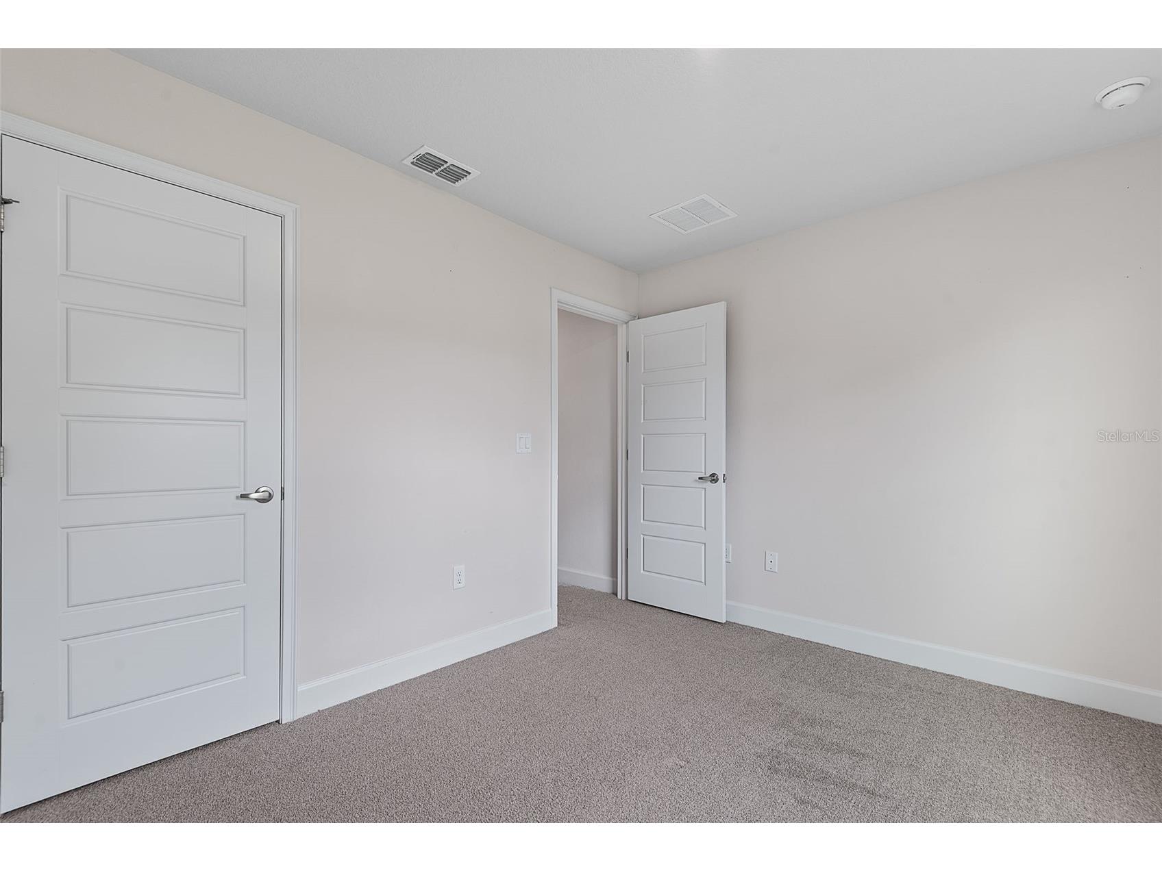 8 Persimmon Drive Palm Coast FL 32164 FC318919 image36