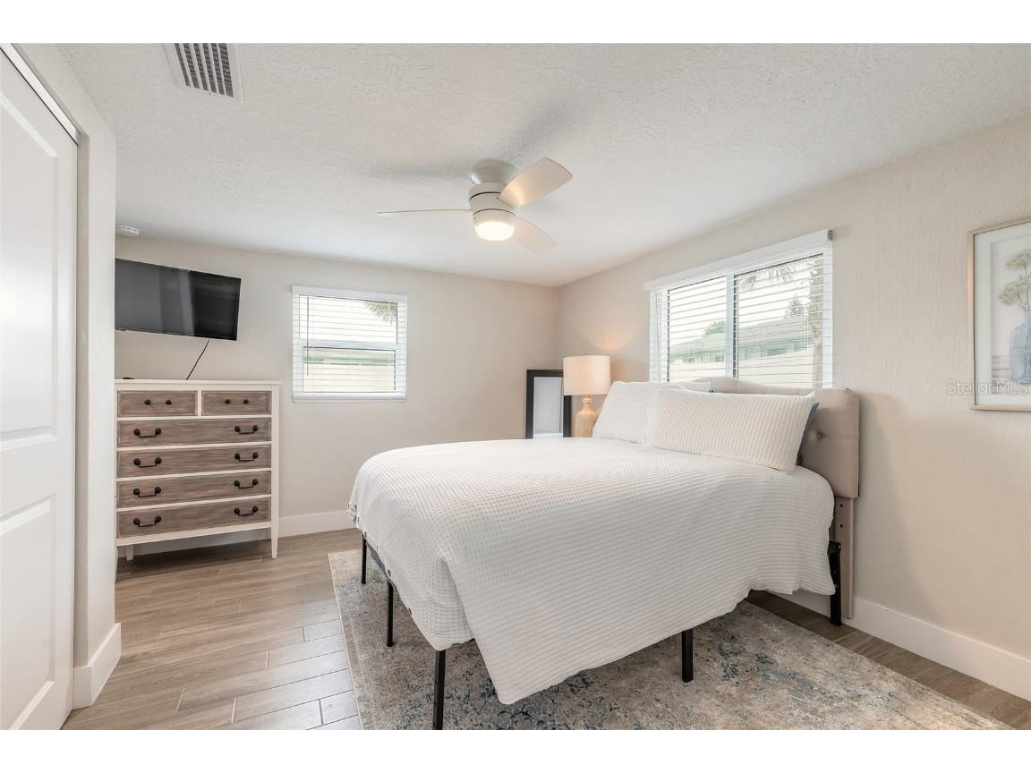 8 Robben Terrace Daytona Beach FL 32118 NS1086274 image15