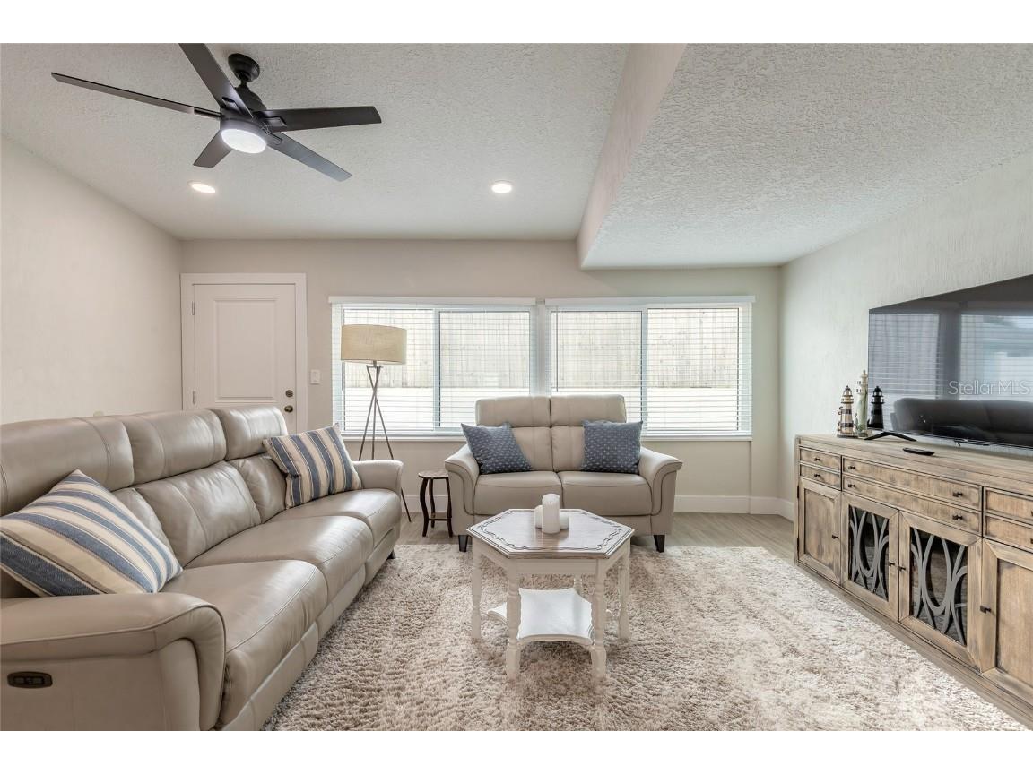 8 Robben Terrace Daytona Beach FL 32118 NS1086274 image4