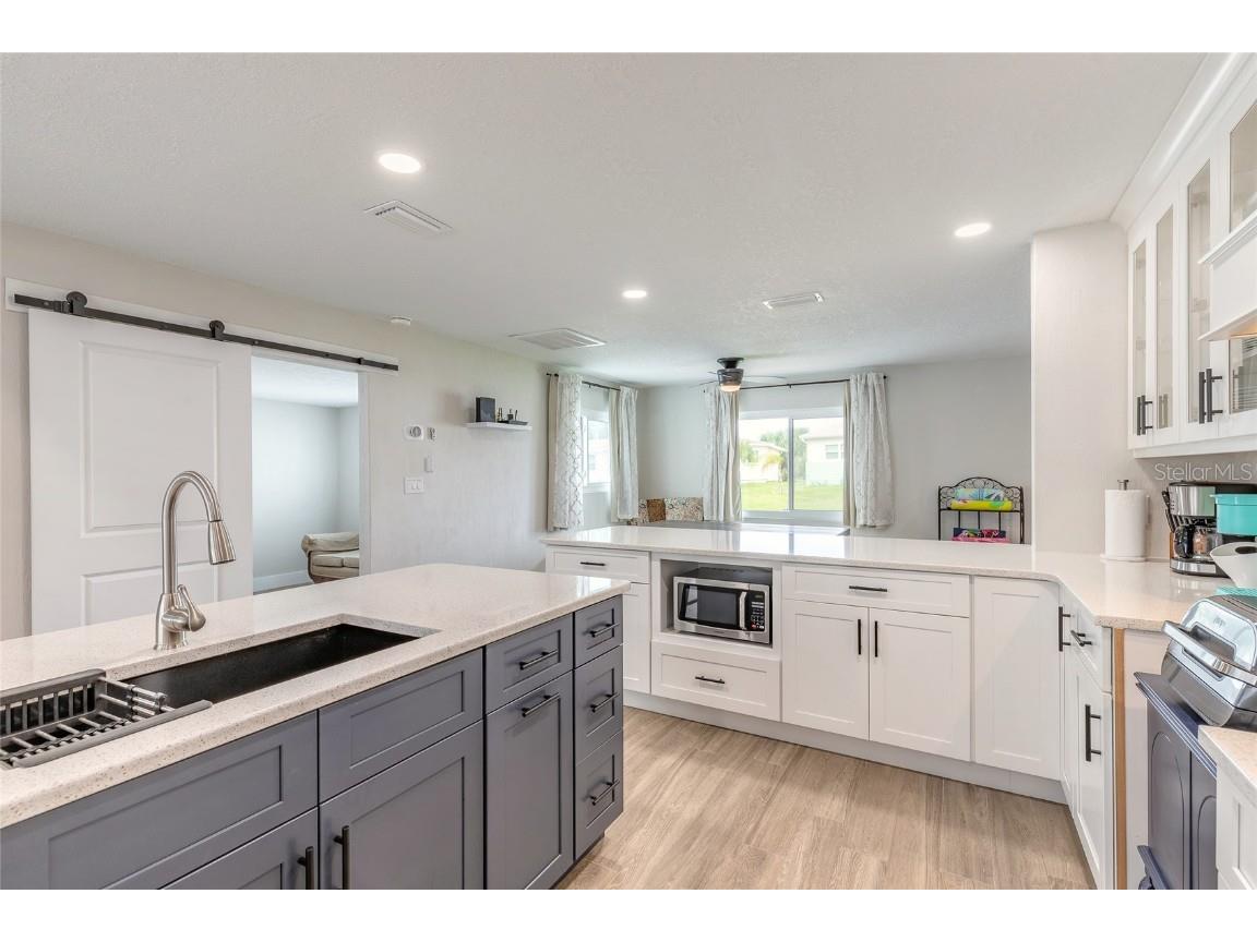 8 Robben Terrace Daytona Beach FL 32118 NS1086274 image8