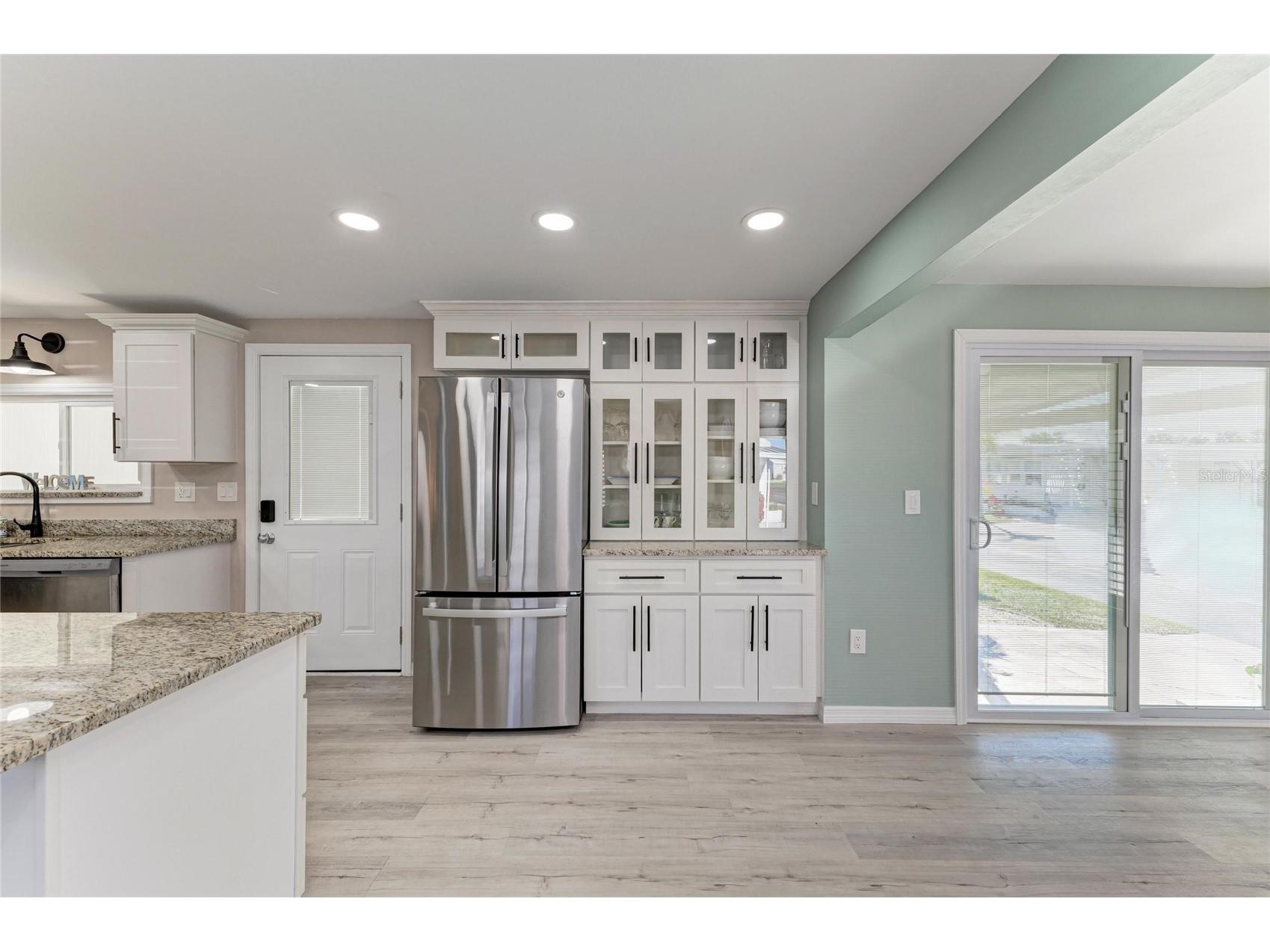 8 S Buena Vista Avenue Englewood FL 34223 A4692083 image11