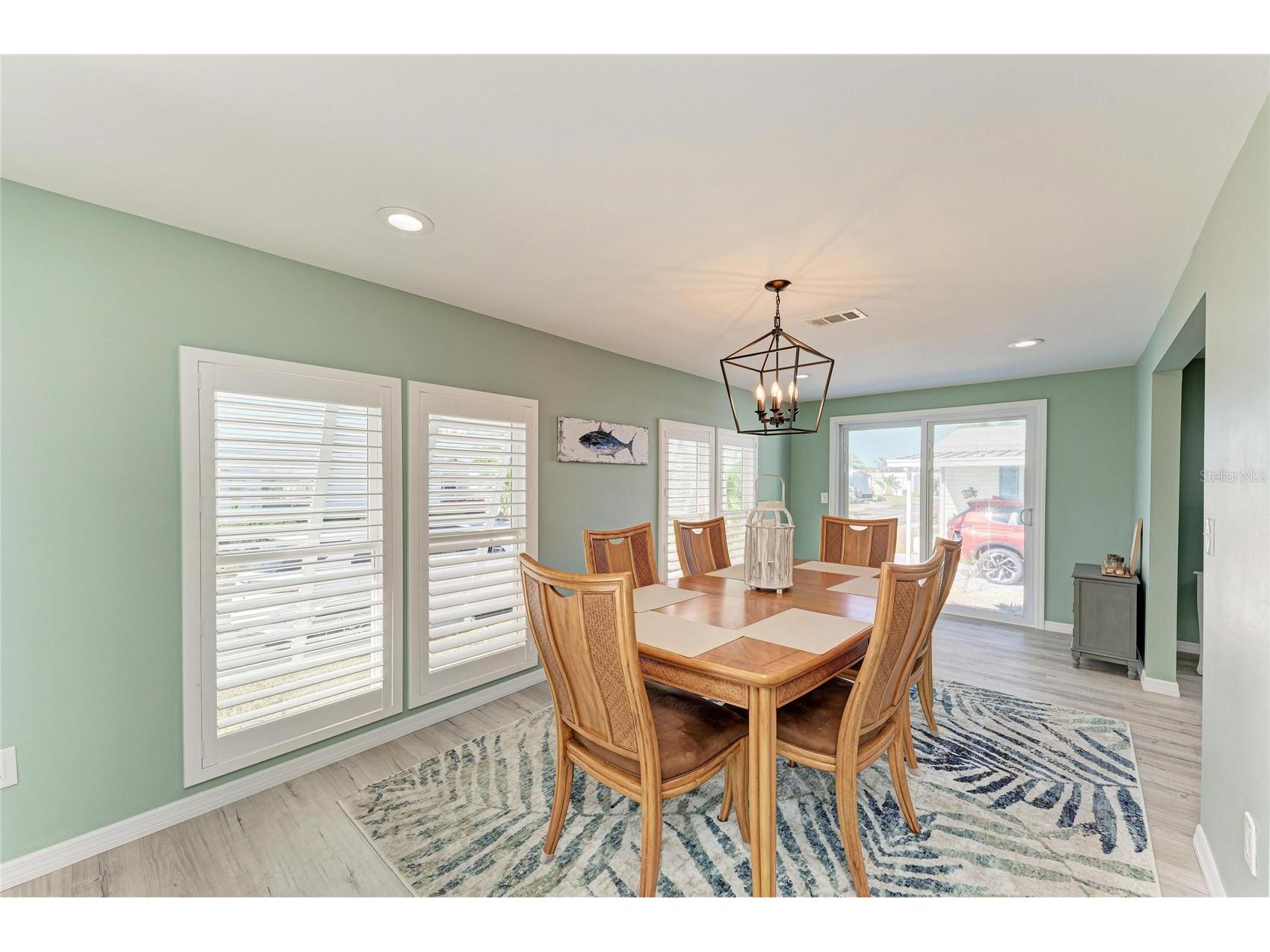 8 S Buena Vista Avenue Englewood FL 34223 A4692083 image18