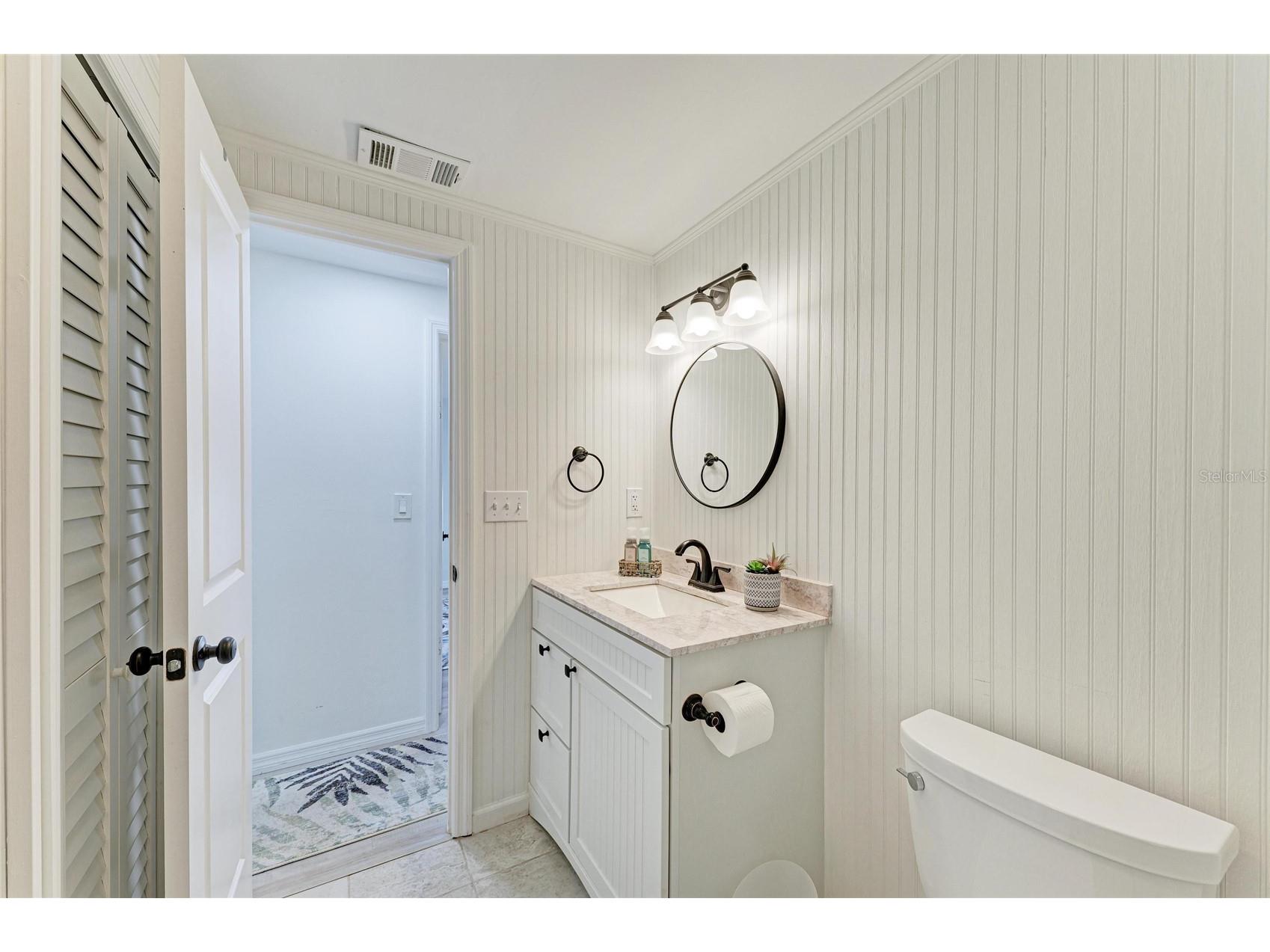 8 S Buena Vista Avenue Englewood FL 34223 A4692083 image31