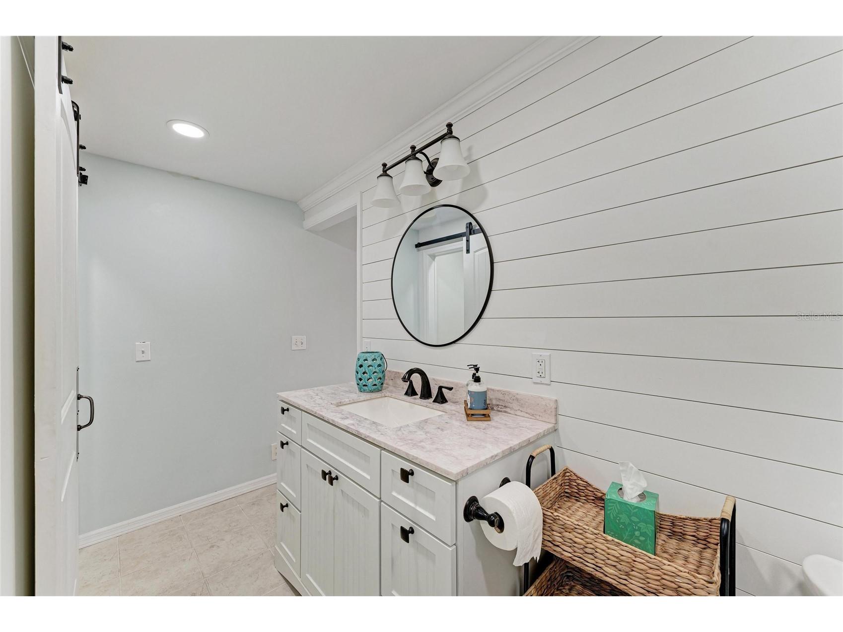 8 S Buena Vista Avenue Englewood FL 34223 A4692083 image38