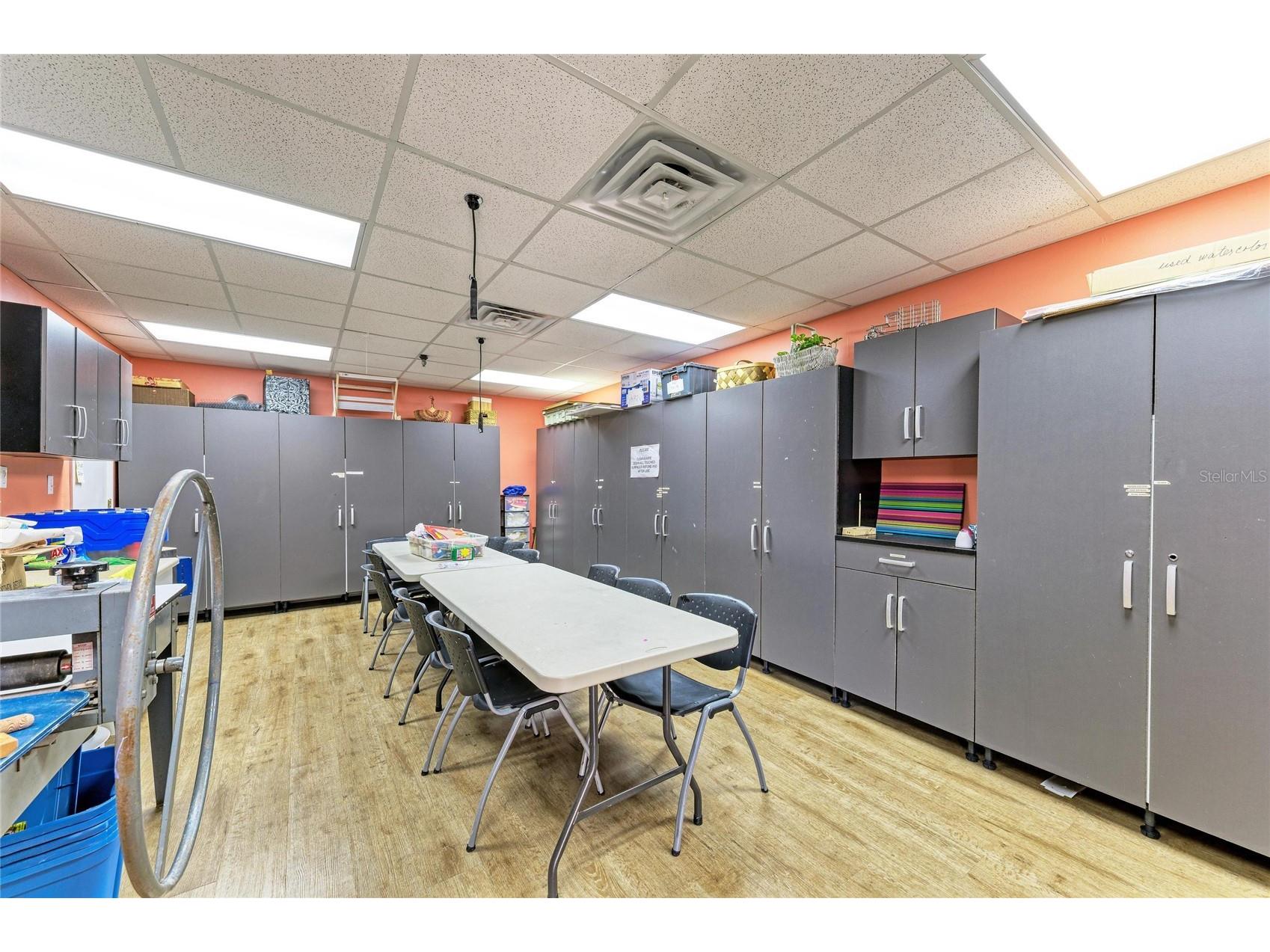 8 S Buena Vista Avenue Englewood FL 34223 A4692083 image57