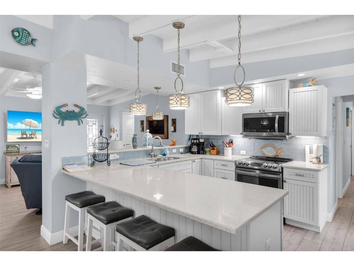 8 Sadowski Causeway Key Colony Beach FL 33051 N6139112 image10