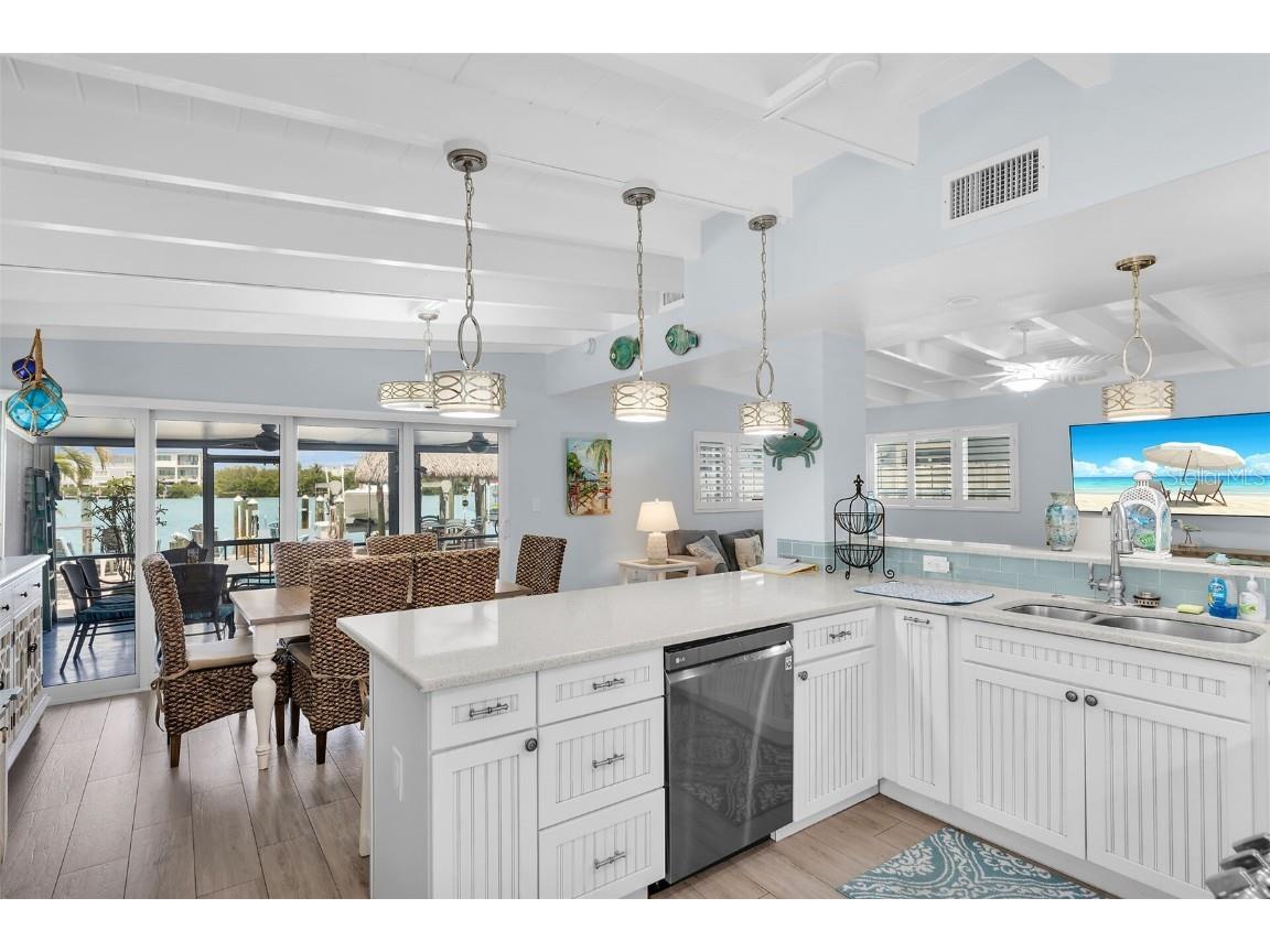 8 Sadowski Causeway Key Colony Beach FL 33051 N6139112 image12