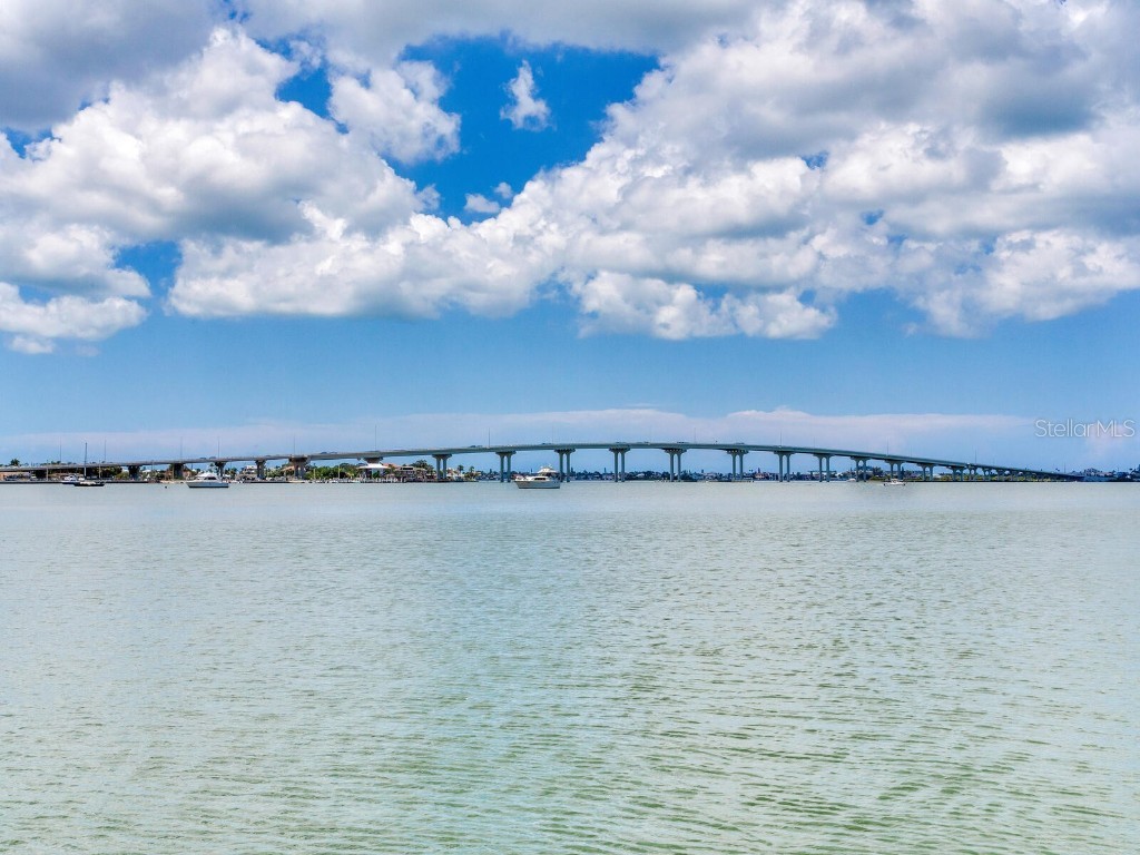 8 Sunset Bay Drive Belleair FL 33756 - INTRACOASTAL TB8401851 image2