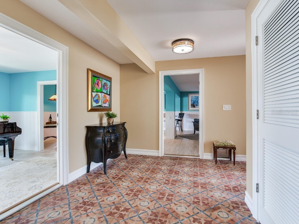 8 Sunset Bay Drive Belleair FL 33756 - INTRACOASTAL TB8401851 image39