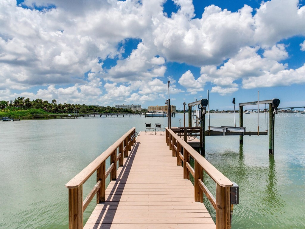 8 Sunset Bay Drive Belleair FL 33756 - INTRACOASTAL TB8401851 image51