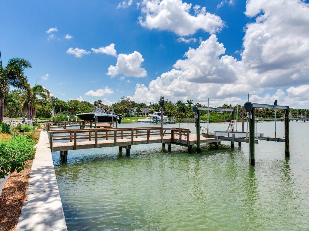 8 Sunset Bay Drive Belleair FL 33756 - INTRACOASTAL TB8401851 image52