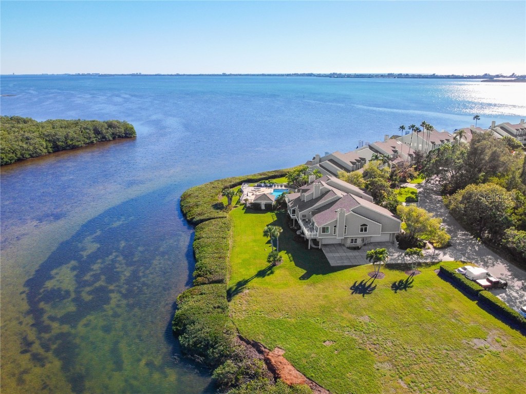 8 Tidy Island Boulevard Bradenton FL 34210 - SARASOTA BAY A4556106 image1