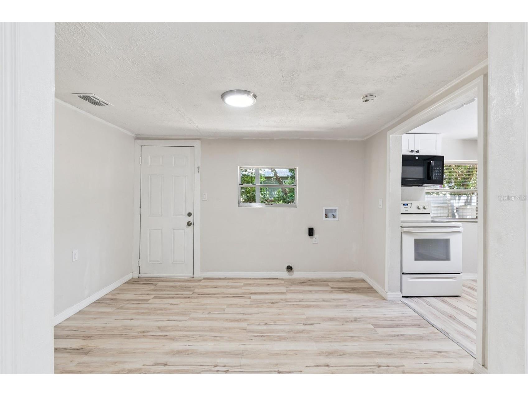 8 W Ella J Gilmore Street Apopka FL 32703 O6401762 image10