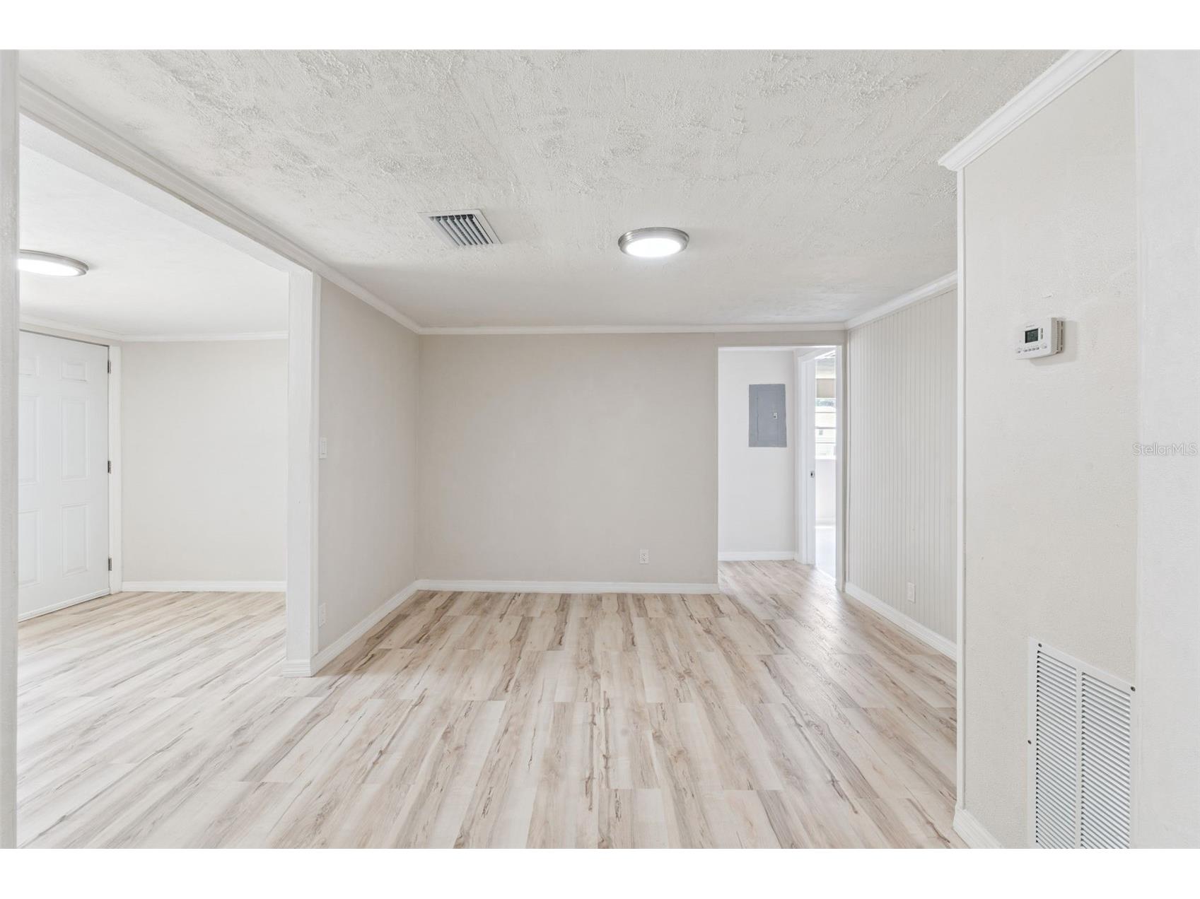 8 W Ella J Gilmore Street Apopka FL 32703 O6401762 image18