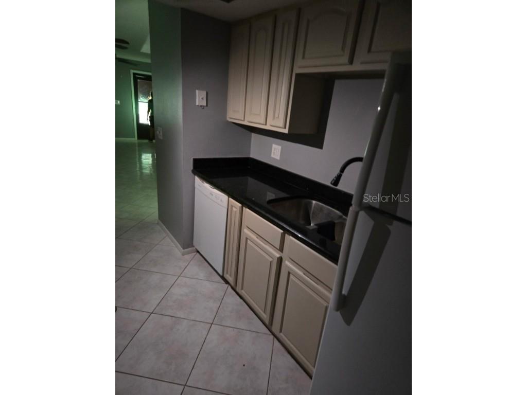 8 W Marbrisa Way Kissimmee FL 34743 S5136053 image4