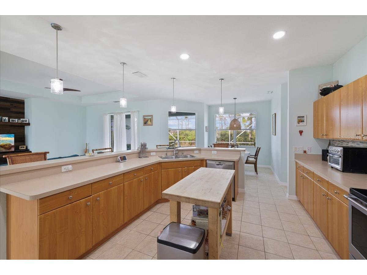 8 and 10 Abaft Place Placida FL 33946 A4676811 image11
