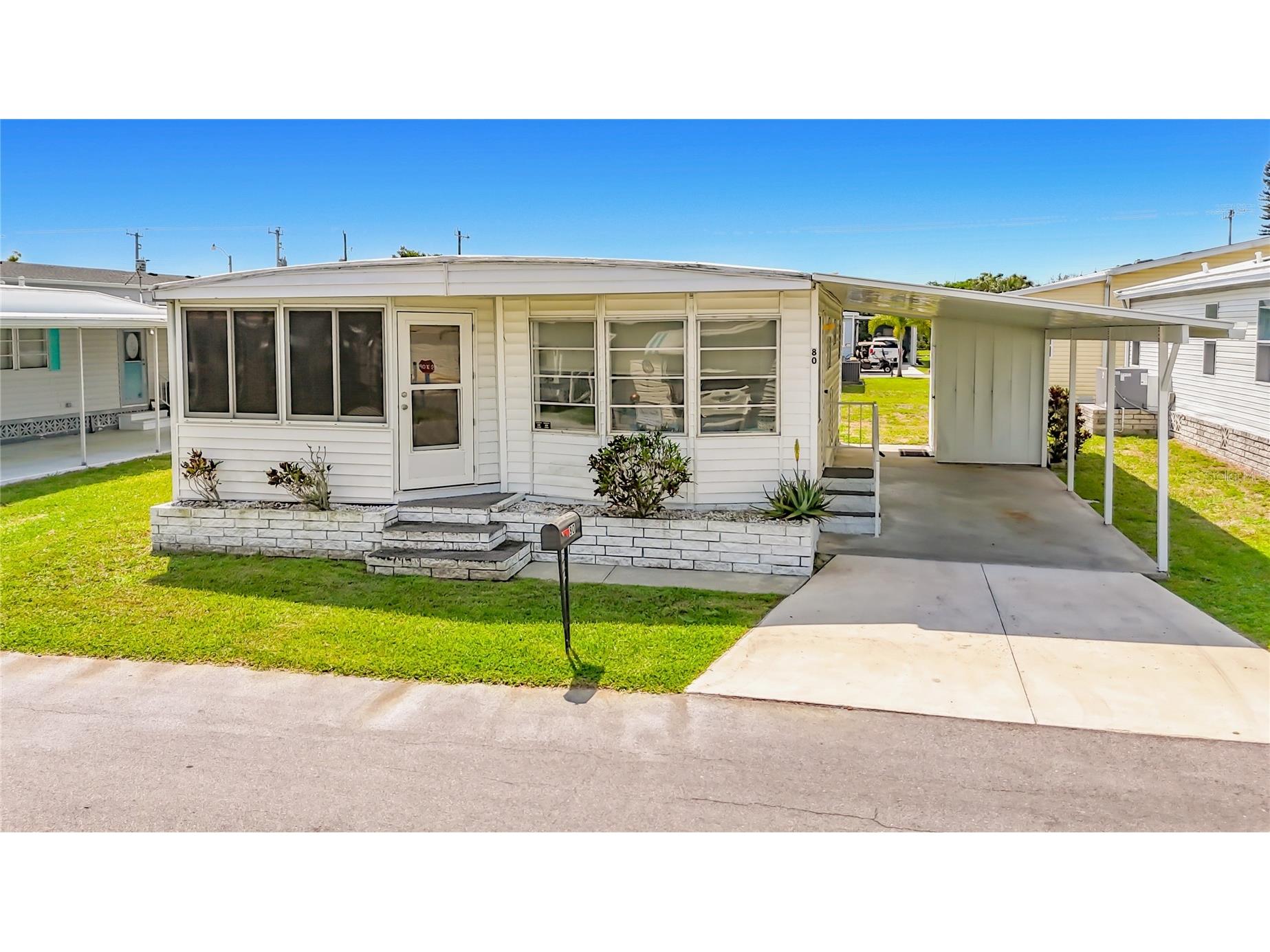 80 Del Rio Drive Palmetto FL 34221 A4687897 image2