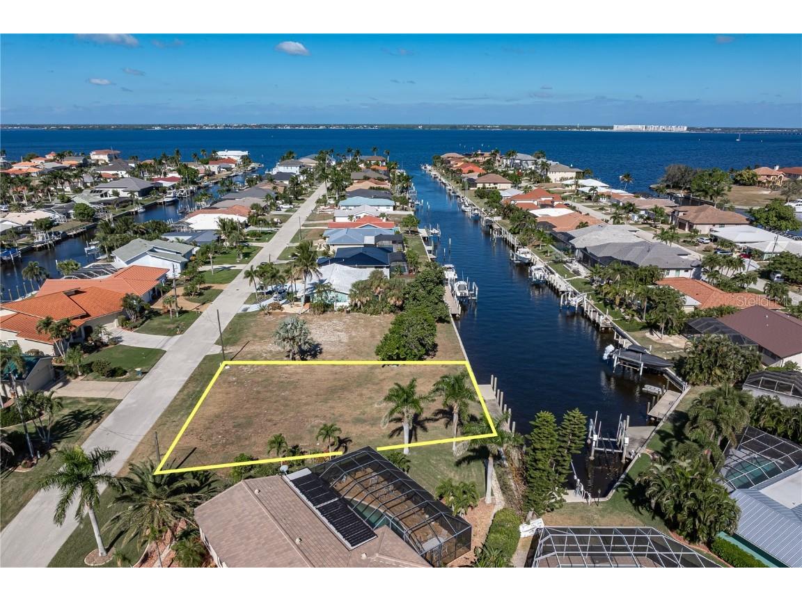 80 Ocean Drive Punta Gorda FL 33950 - BONEFISH BAYOU CANAL C7518449 image1