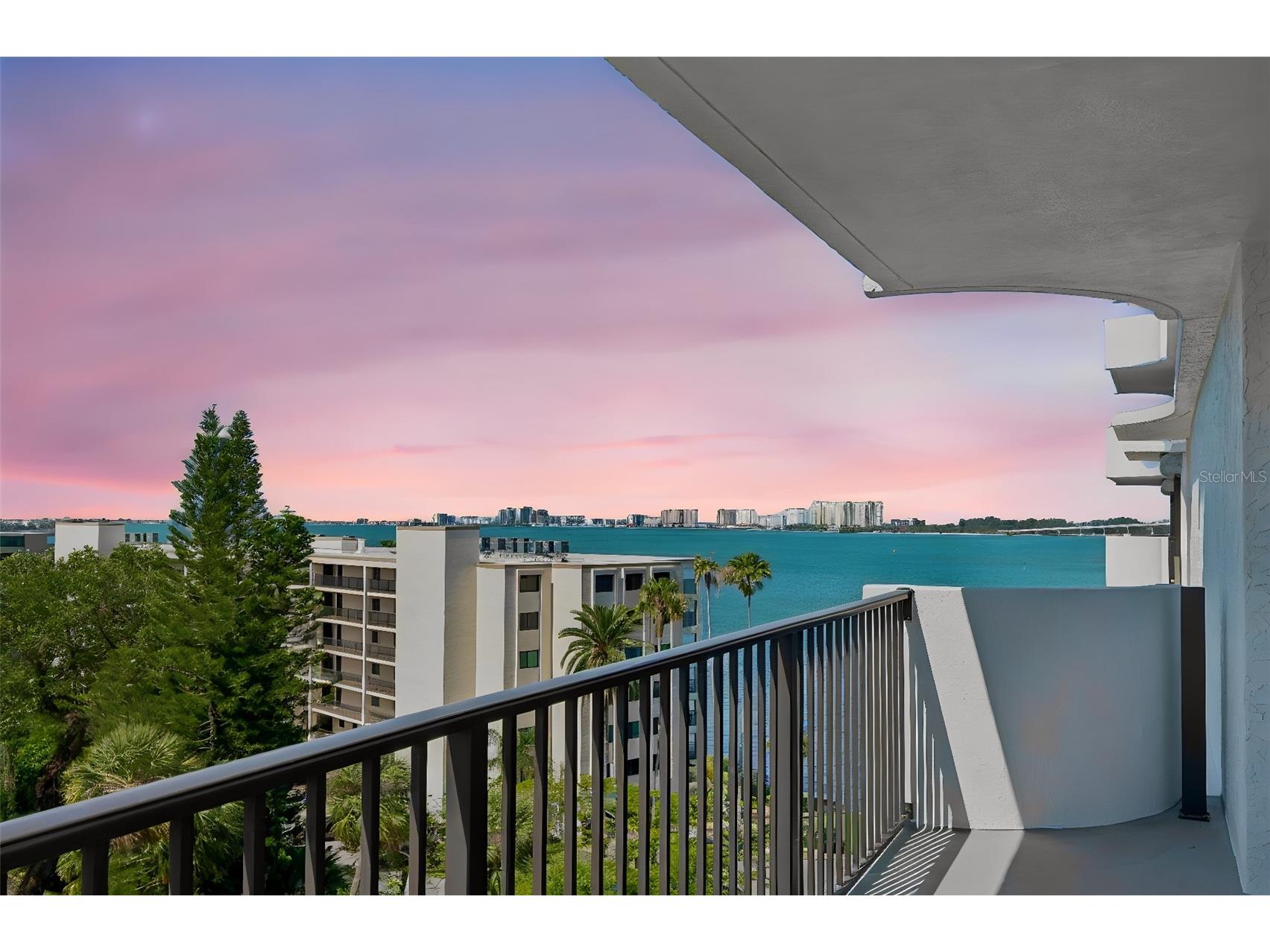 80 Rogers Street #6C Clearwater FL 33756 - INTRACOASTAL WATERWAY TB8502907 image1