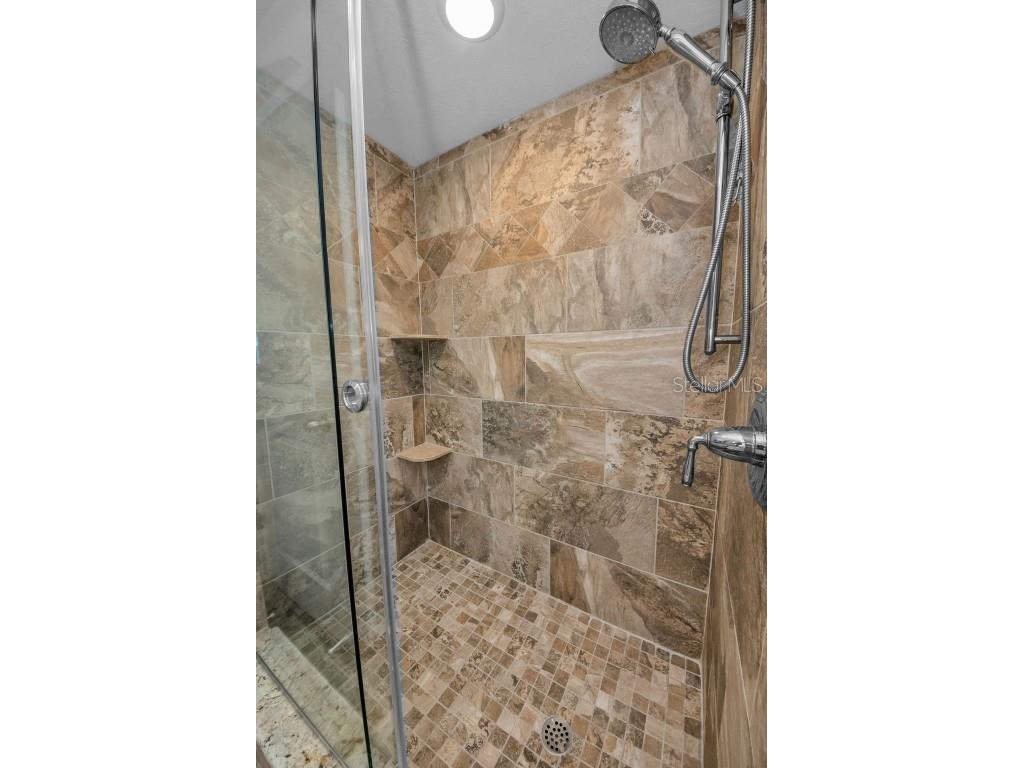 80 Rogers Street #9C Clearwater FL 33756 TB8448112 image37