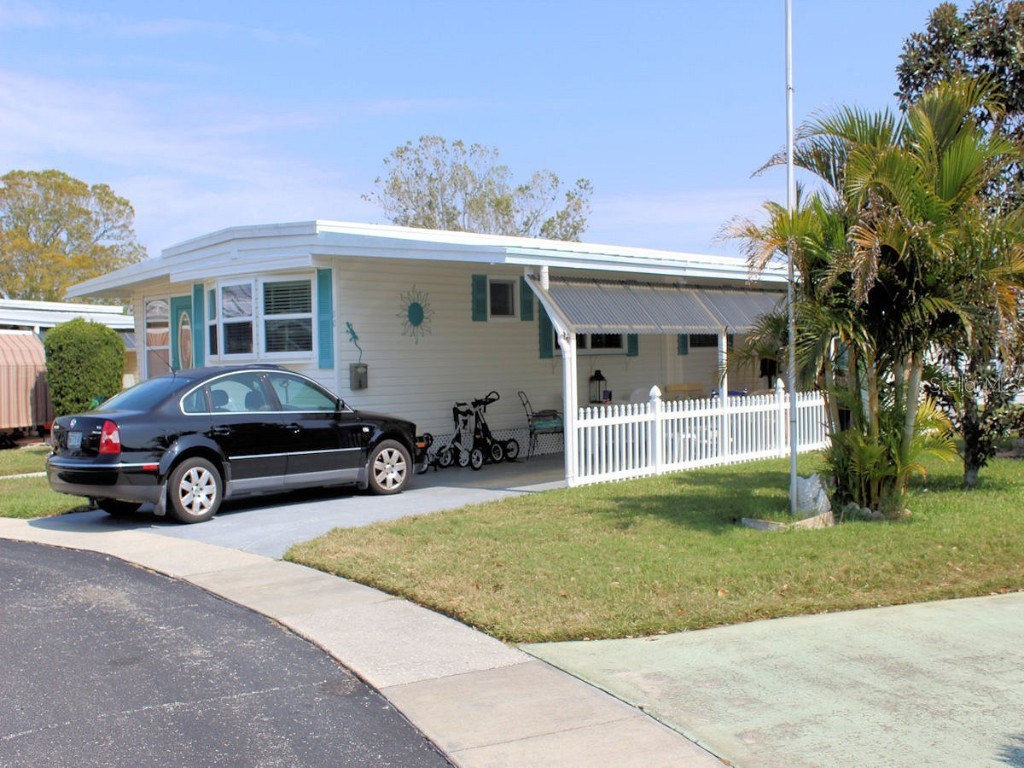 80 Thatch Palm Street E Largo FL 33770 TB8359739 image1