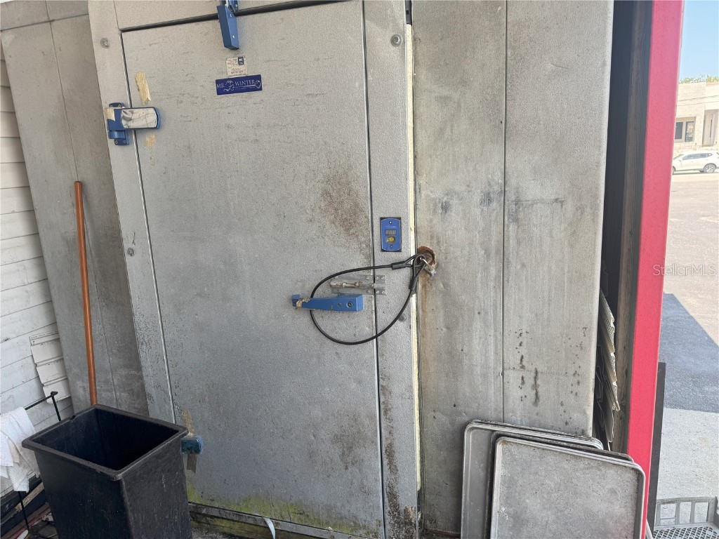 80 W Live Oak Street Tarpon Springs FL 34689 TB8390158 image11