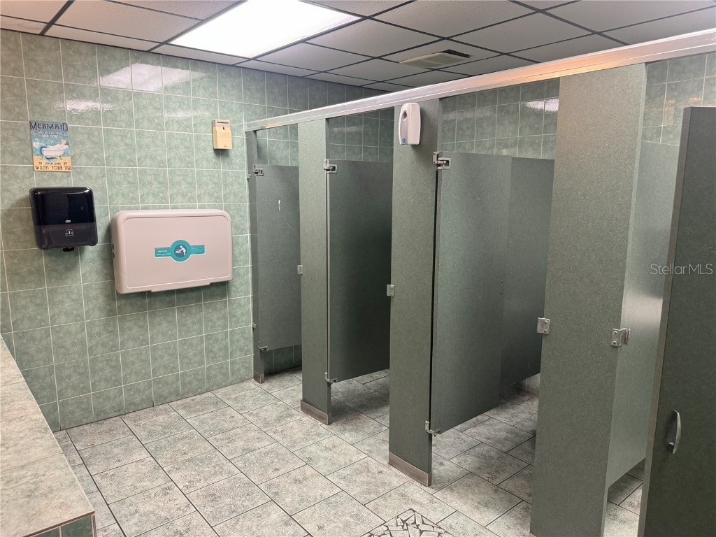 80 W Live Oak Street Tarpon Springs FL 34689 TB8390158 image13