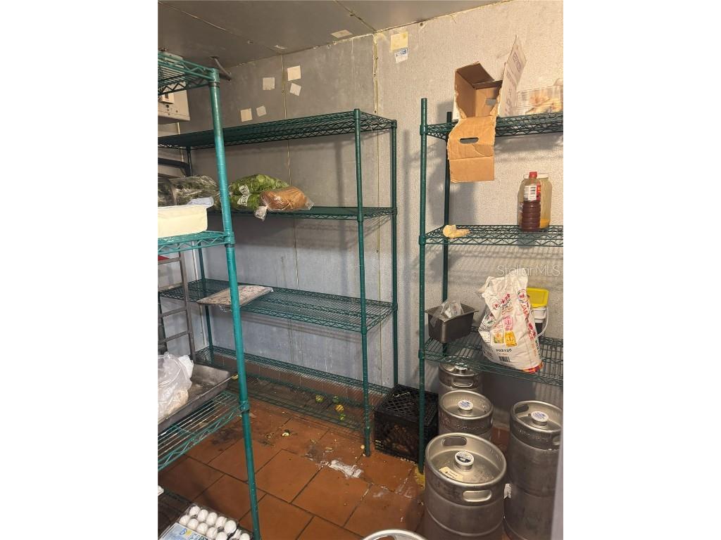 80 W Live Oak Street Tarpon Springs FL 34689 TB8390158 image15