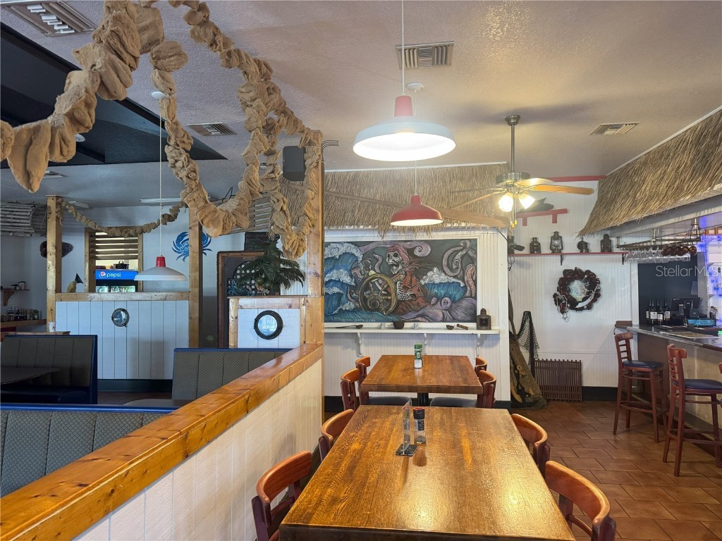 80 W Live Oak Street Tarpon Springs FL 34689 TB8390158 image8