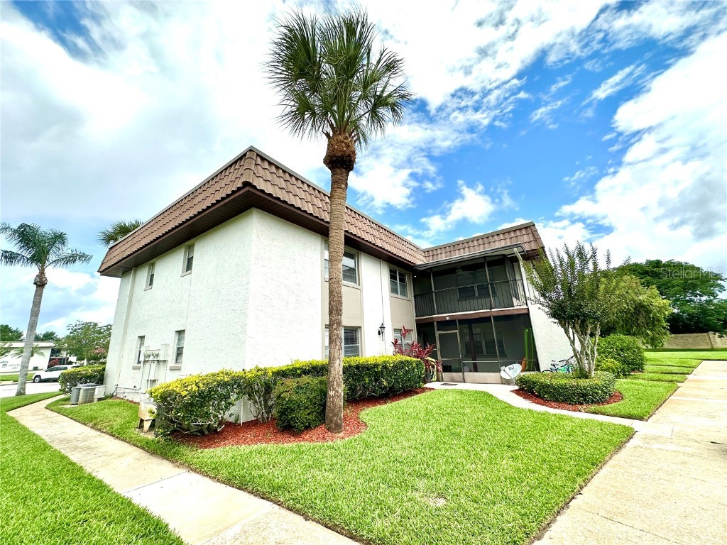 80 Windtree Lane #203 Winter Garden FL 34787 O6114179 image1
