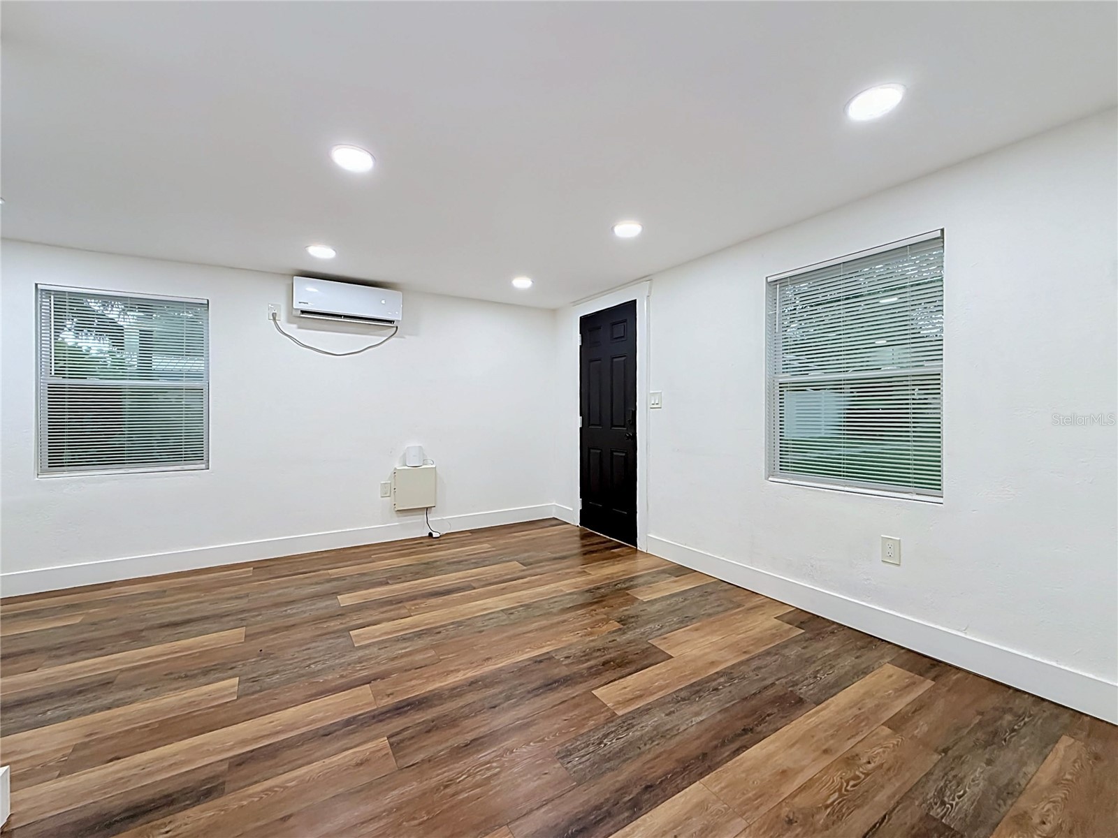 800 15th Avenue S Saint Petersburg FL 33701 TB8521353 image11