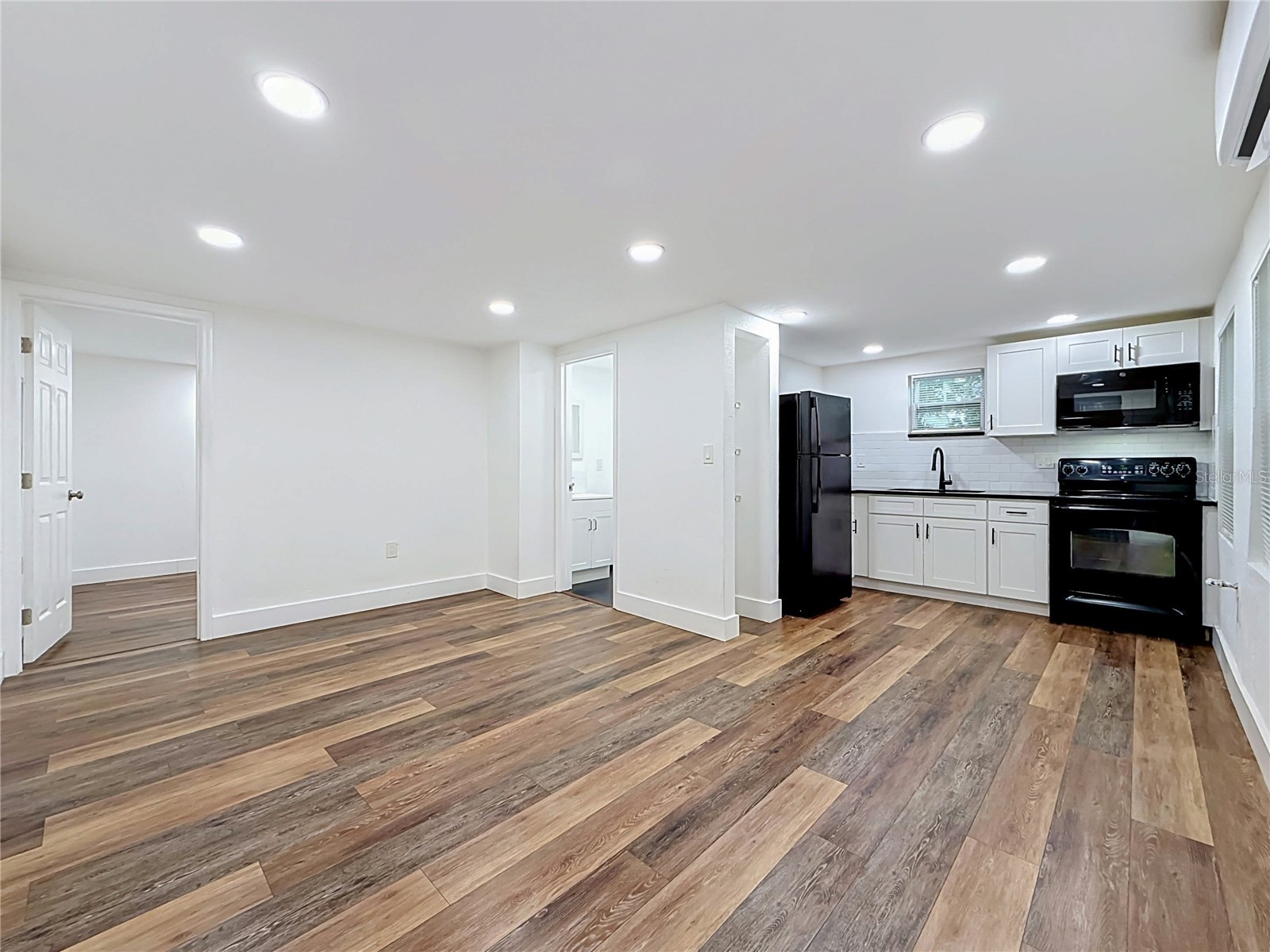 800 15th Avenue S Saint Petersburg FL 33701 TB8521353 image14