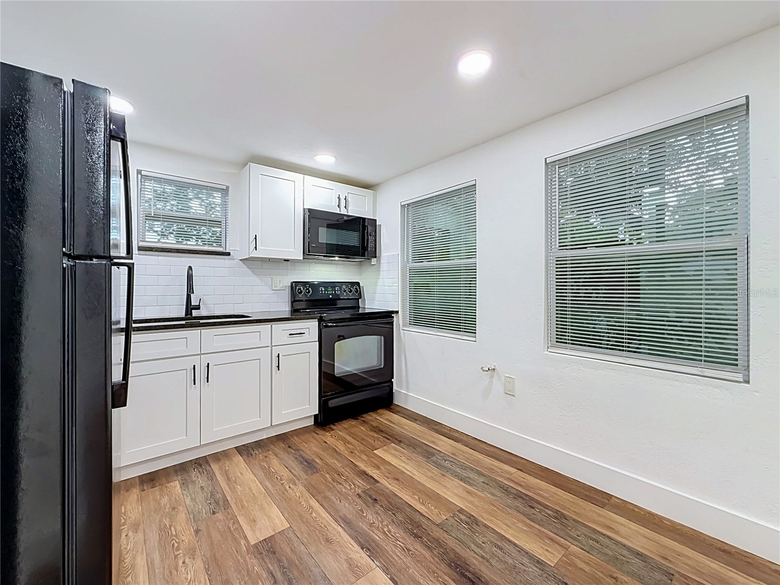 800 15th Avenue S Saint Petersburg FL 33701 TB8521353 image15