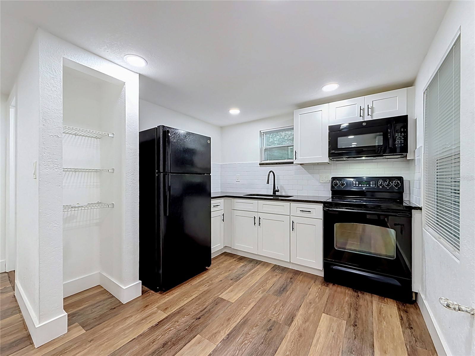 800 15th Avenue S Saint Petersburg FL 33701 TB8521353 image4