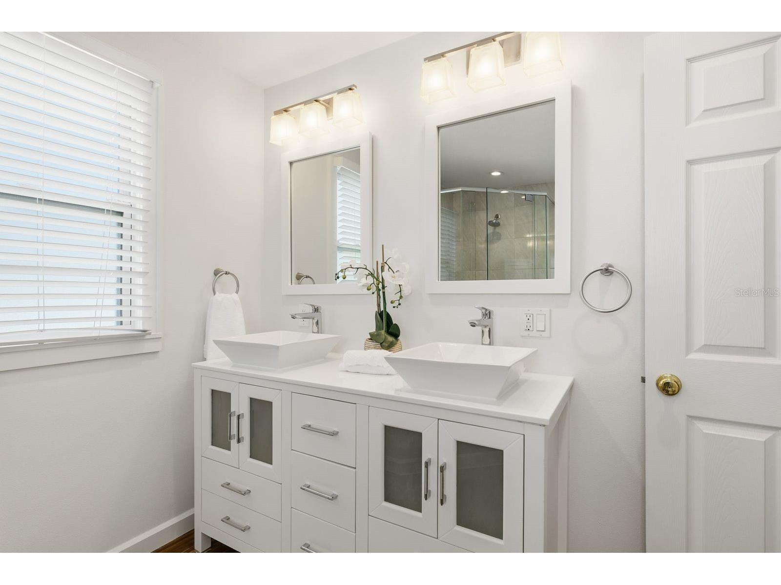 800 18th Avenue N Saint Petersburg FL 33704 TB8481065 image40