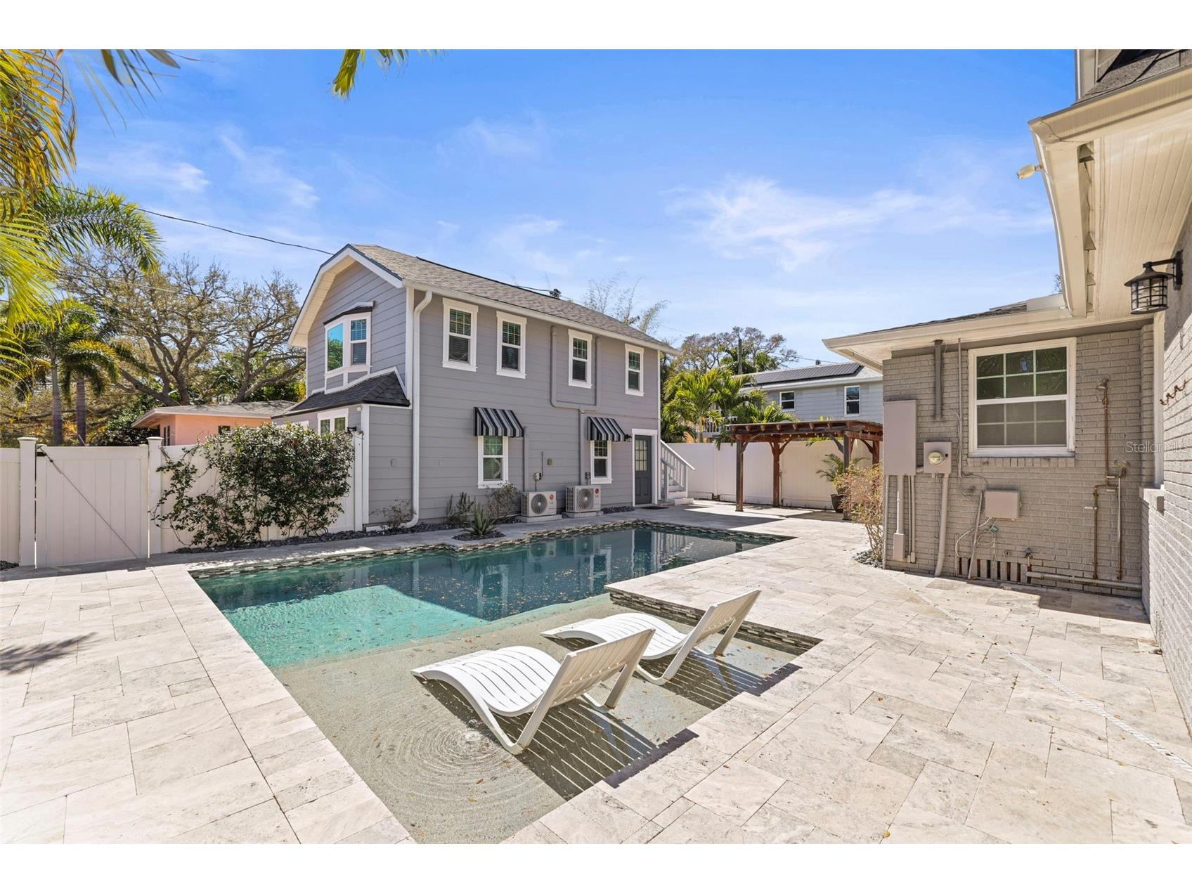 800 18th Avenue N Saint Petersburg FL 33704 TB8481065 image51