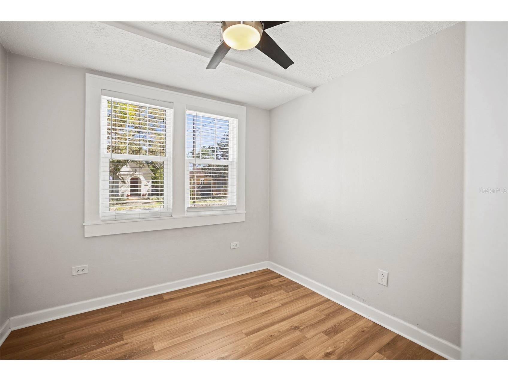 800 18th Avenue N Saint Petersburg FL 33704 TB8481065 image55