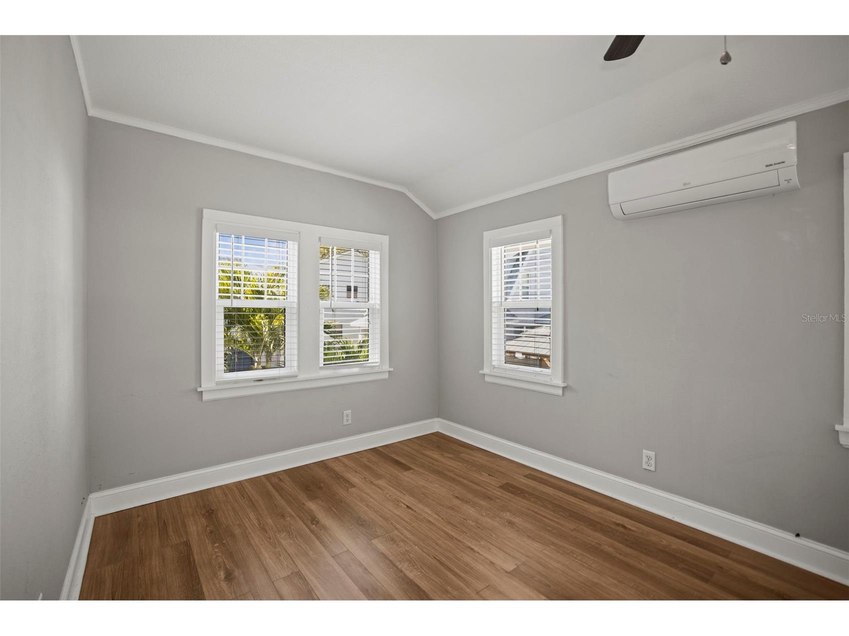800 18th Avenue N Saint Petersburg FL 33704 TB8481065 image61