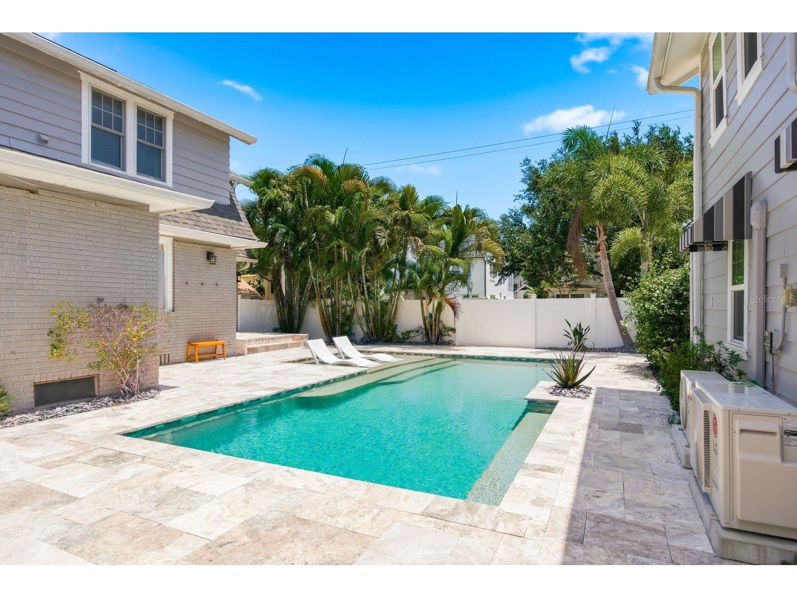 800 18th Avenue N Saint Petersburg FL 33704 TB8481065 image68