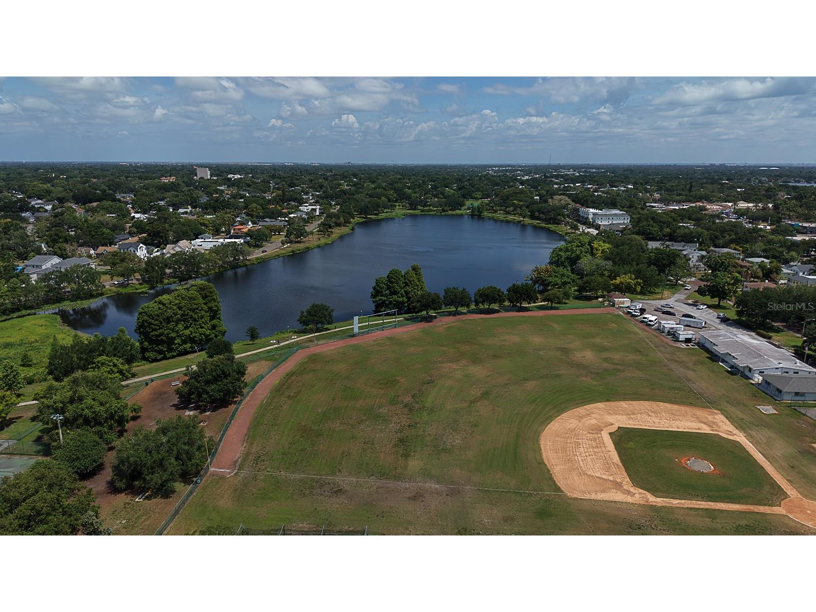 800 18th Avenue N Saint Petersburg FL 33704 TB8481065 image78