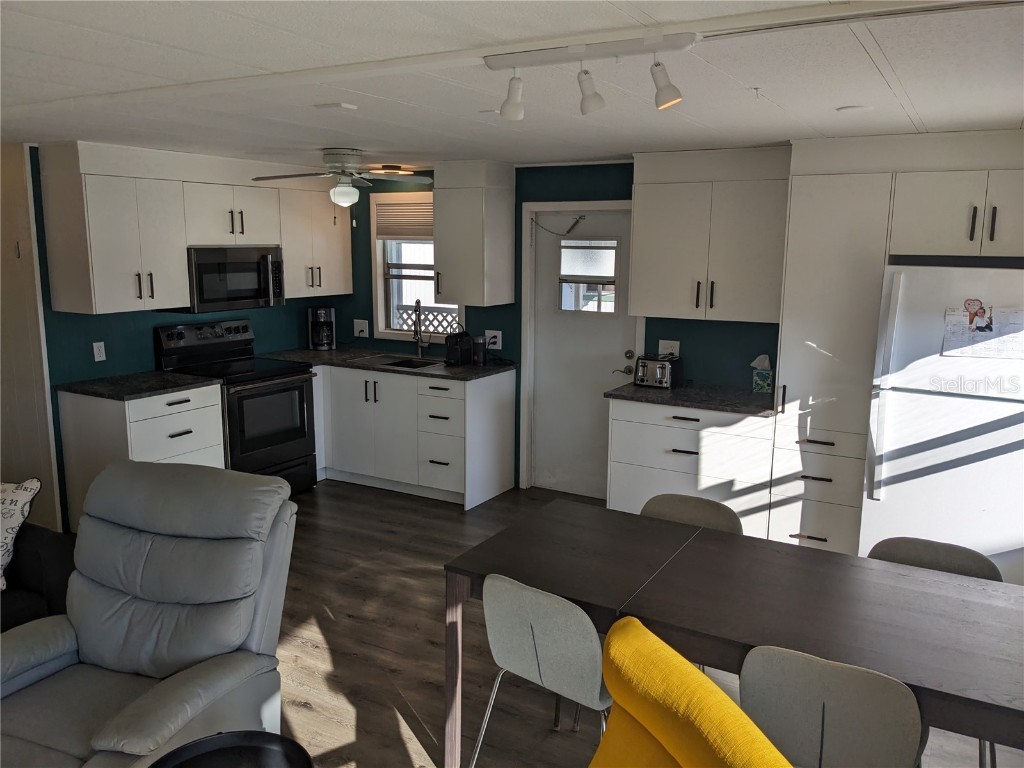 800 32nd Avenue S #612 Saint Petersburg FL 33705 TB8451372 image3