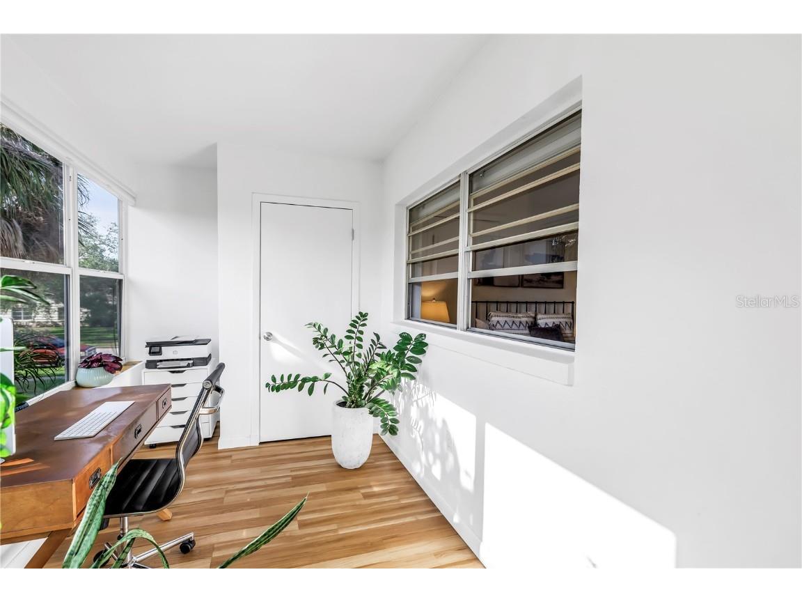 800 71st Avenue N #10 Saint Petersburg FL 33702 TB8409483 image17