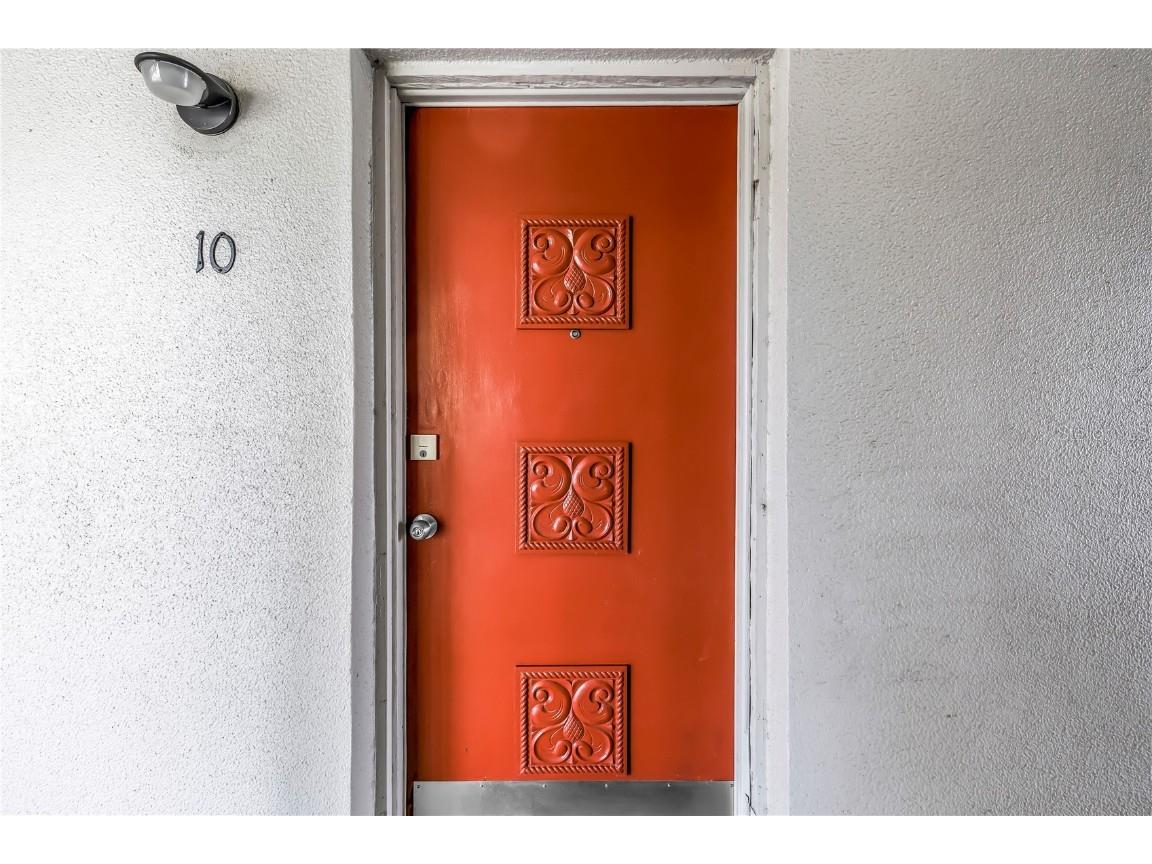 800 71st Avenue N #10 Saint Petersburg FL 33702 TB8409483 image2