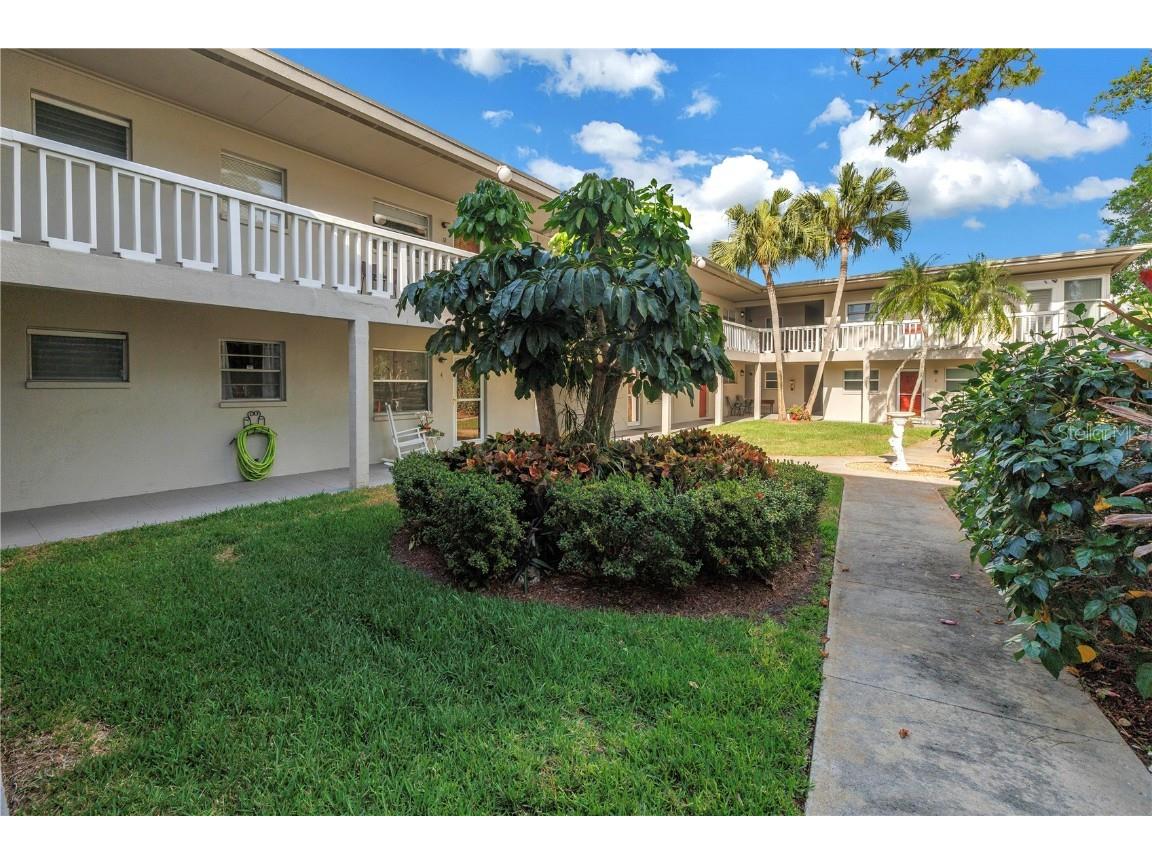800 71st Avenue N #10 Saint Petersburg FL 33702 TB8409483 image24