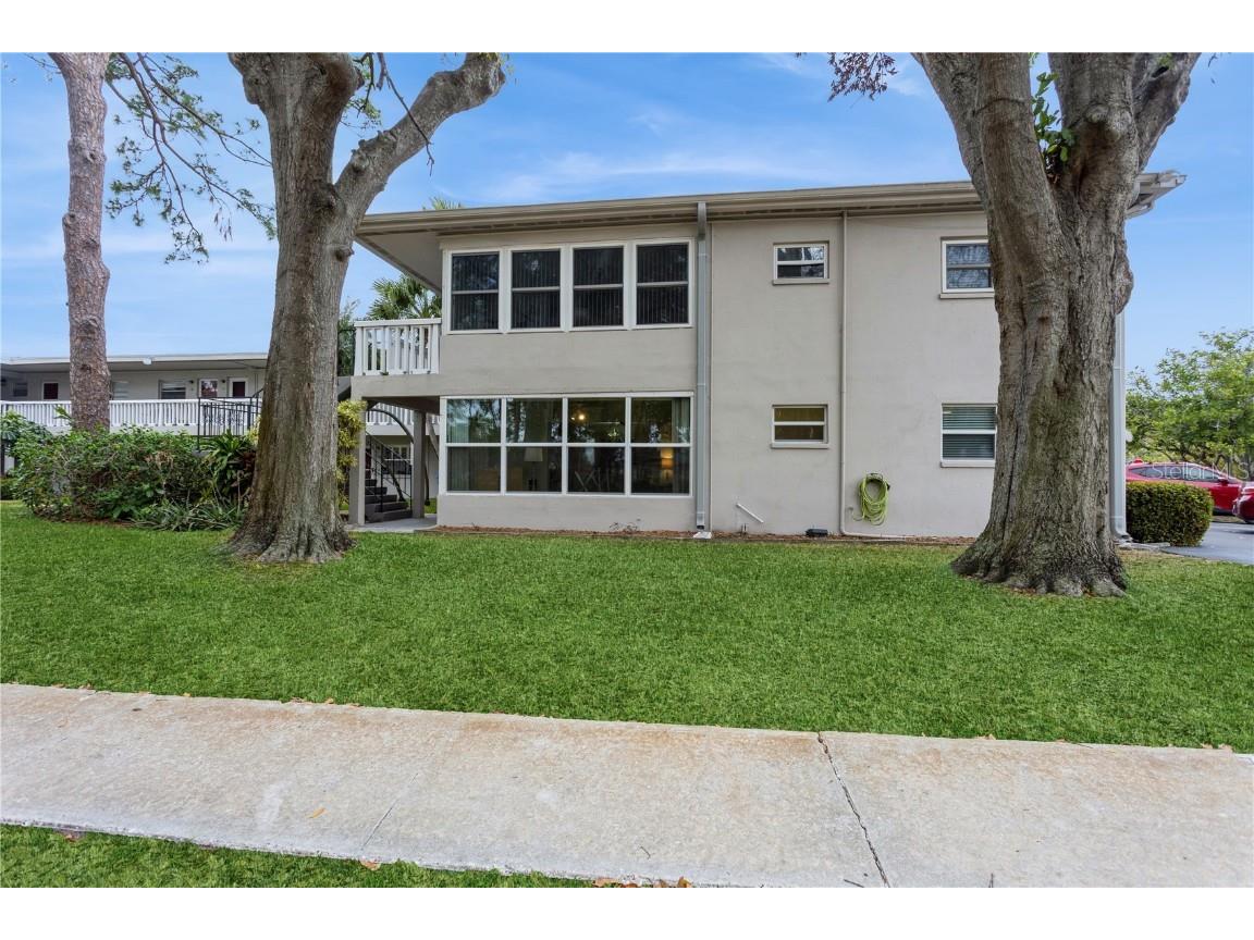 800 71st Avenue N #8 Saint Petersburg FL 33702 TB8354271 image31