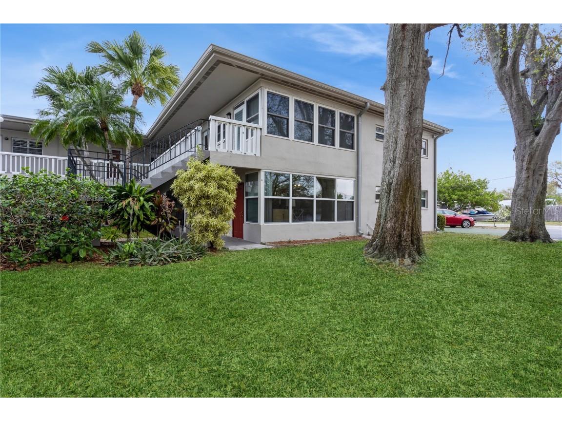 800 71st Avenue N #8 Saint Petersburg FL 33702 TB8354271 image32