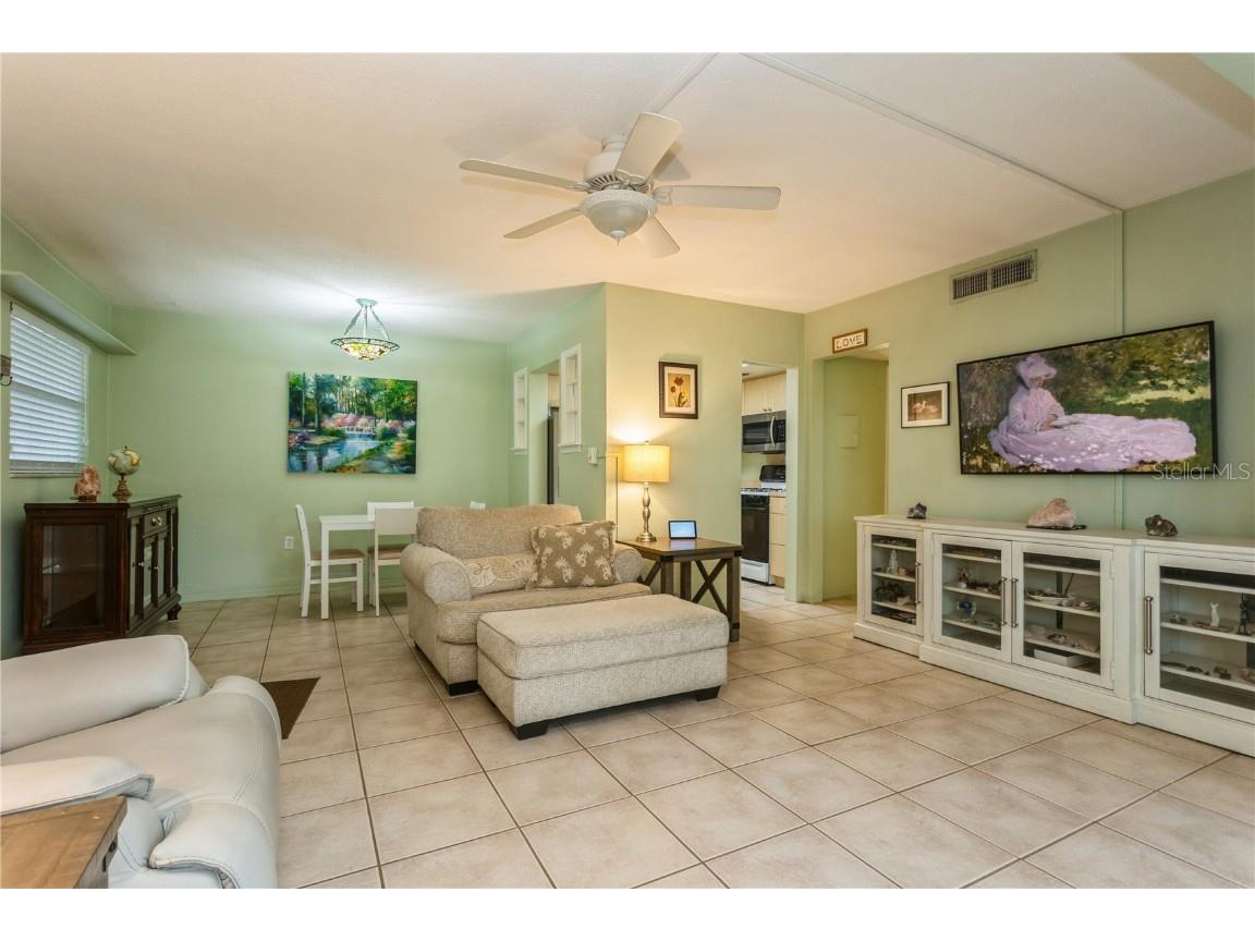 800 71st Avenue N #8 Saint Petersburg FL 33702 TB8354271 image7